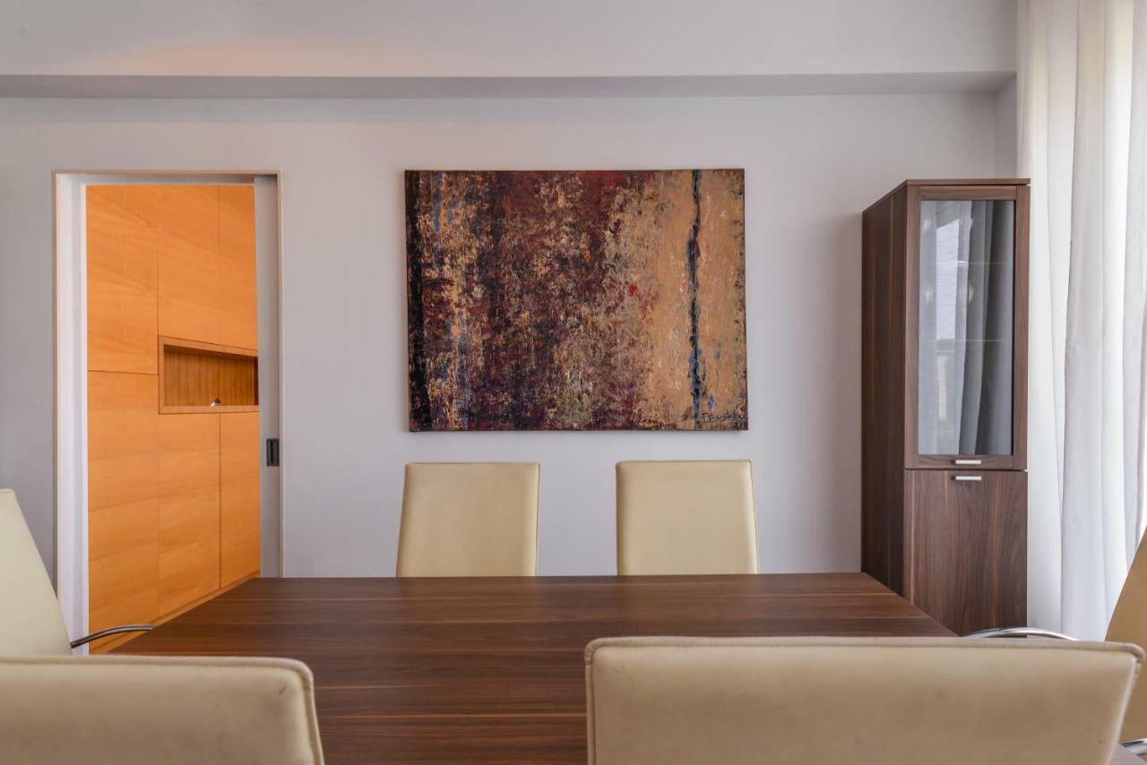 Super Premium Two Bedroom Suite On Vitosha Boulevard Sofya Dış mekan fotoğraf